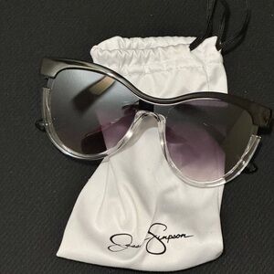 Jessica Simpson Black and Clear Frame Sunglasses with Gradient Lenses